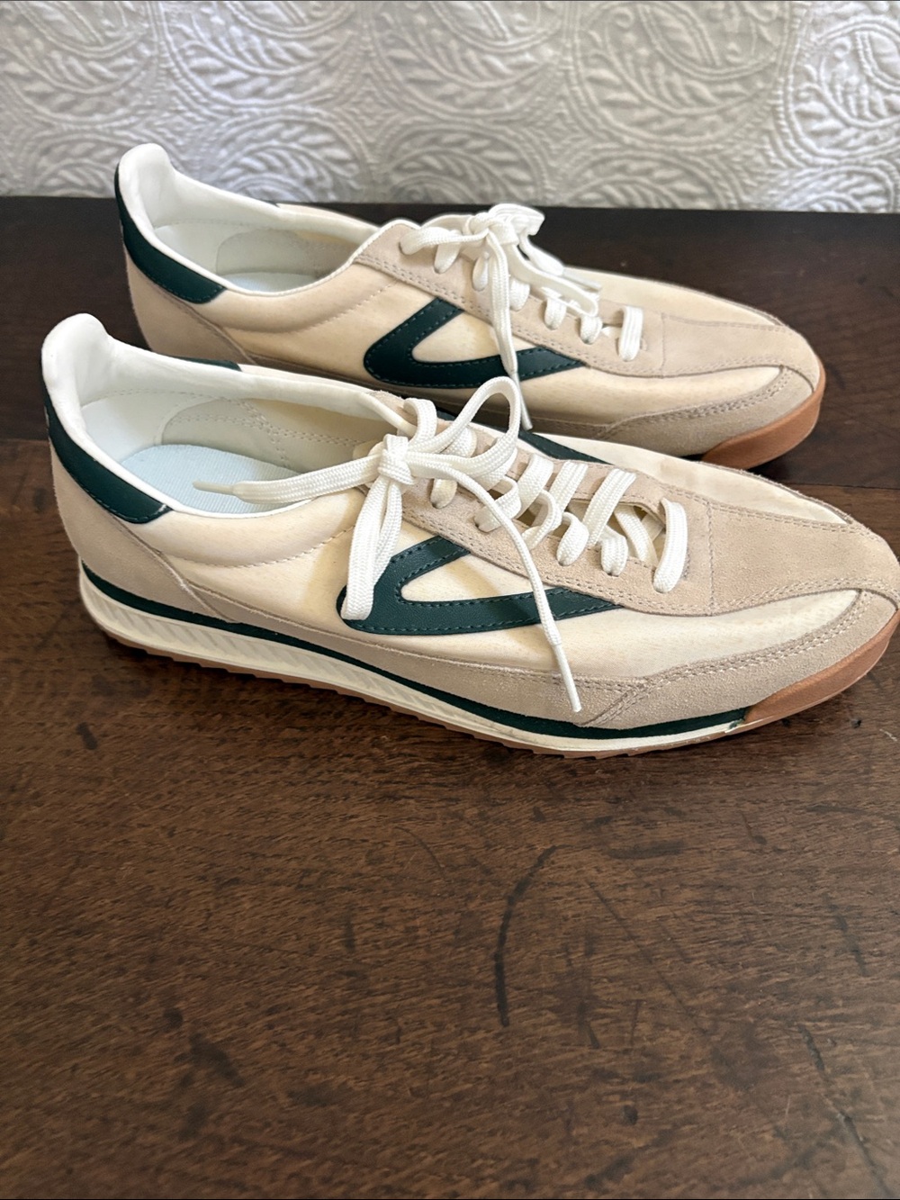 Tretorn Cream and Dark Green Runner Sneakers